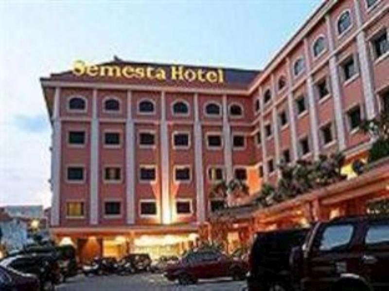 Semesta Heritage Hotel & Convention Semarang Esterno foto