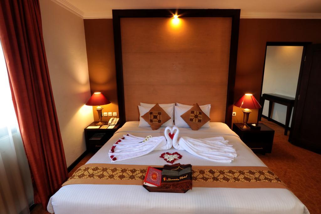 Semesta Heritage Hotel & Convention Semarang Esterno foto