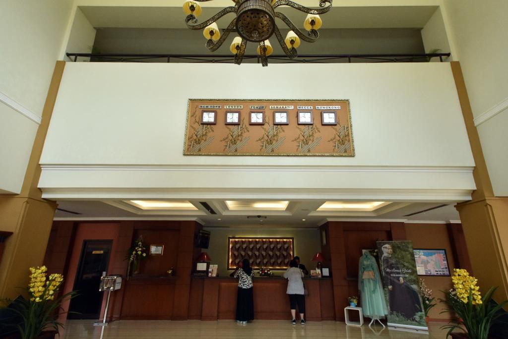 Semesta Heritage Hotel & Convention Semarang Esterno foto
