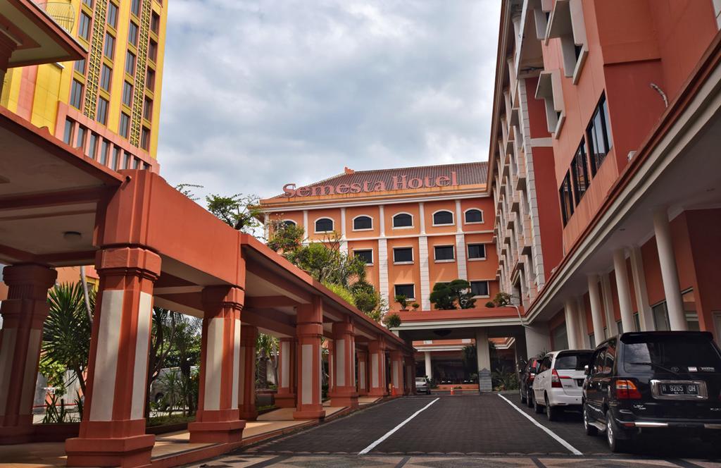Semesta Heritage Hotel & Convention Semarang Esterno foto