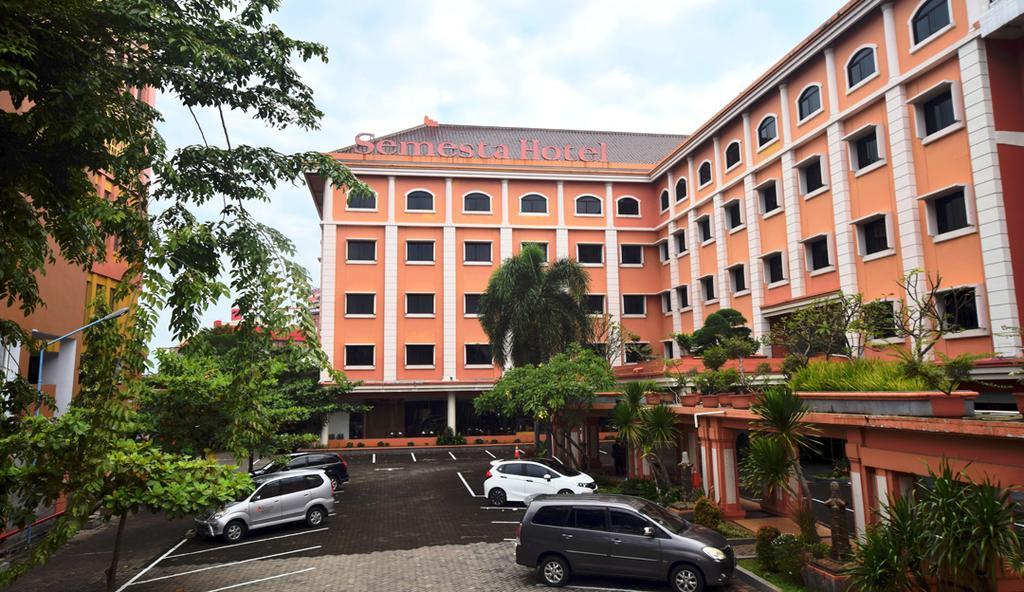 Semesta Heritage Hotel & Convention Semarang Esterno foto