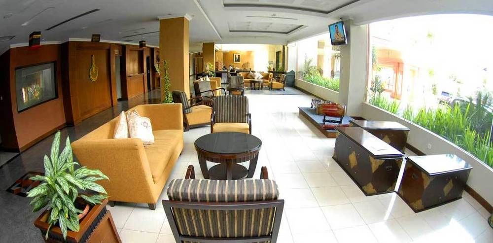 Semesta Heritage Hotel & Convention Semarang Esterno foto