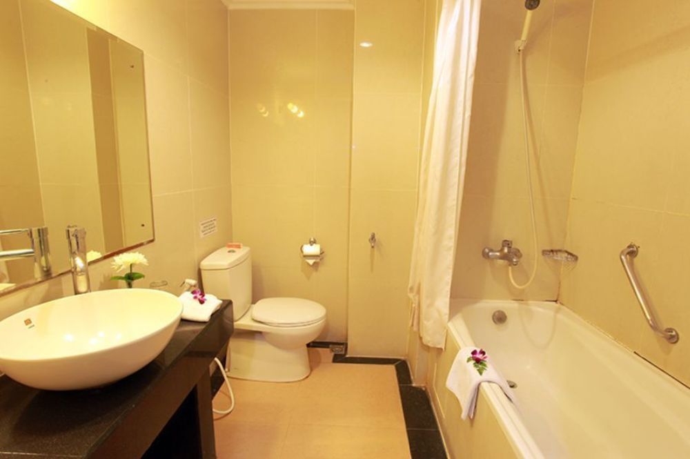 Semesta Heritage Hotel & Convention Semarang Esterno foto