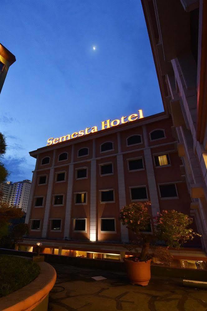 Semesta Heritage Hotel & Convention Semarang Esterno foto