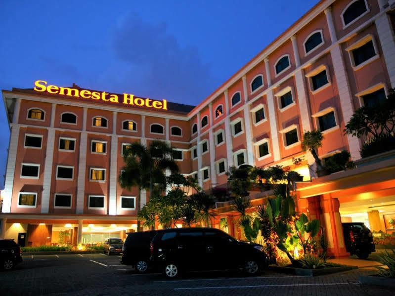 Semesta Heritage Hotel & Convention Semarang Esterno foto